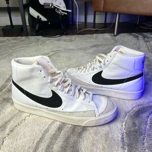 Size 14 - Nike Blazer Mid 77 Vintage White Black
